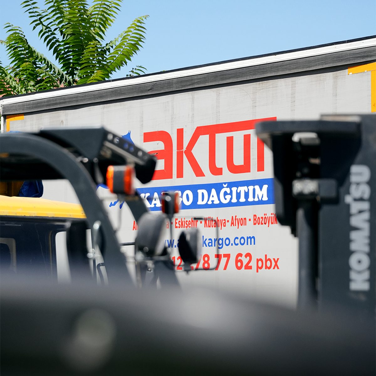 Depo rafları